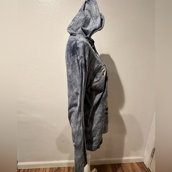 The Mountain hoodie size medium cheetah leopard - Picture 3 of 10